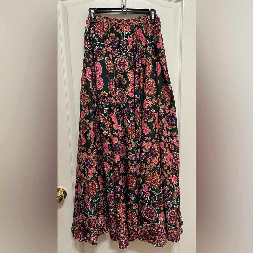 Mix Nouveau Skirt Size XL